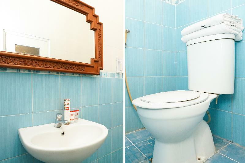 Oyo 425 Mojokerto Guesthouse מראה חיצוני תמונה